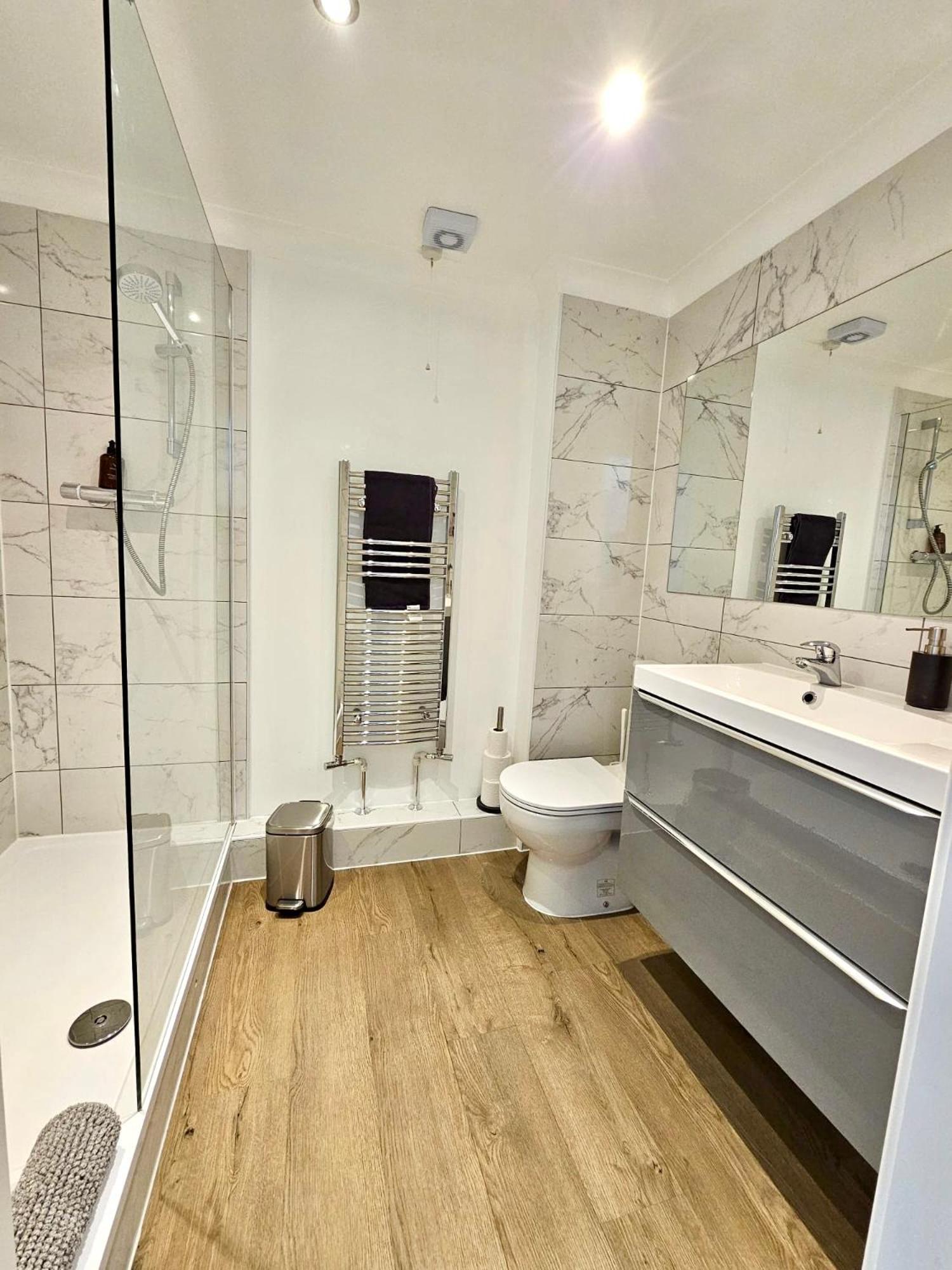 Kiwi Tree Serviced Apartment CBG Eksteriør bilde
